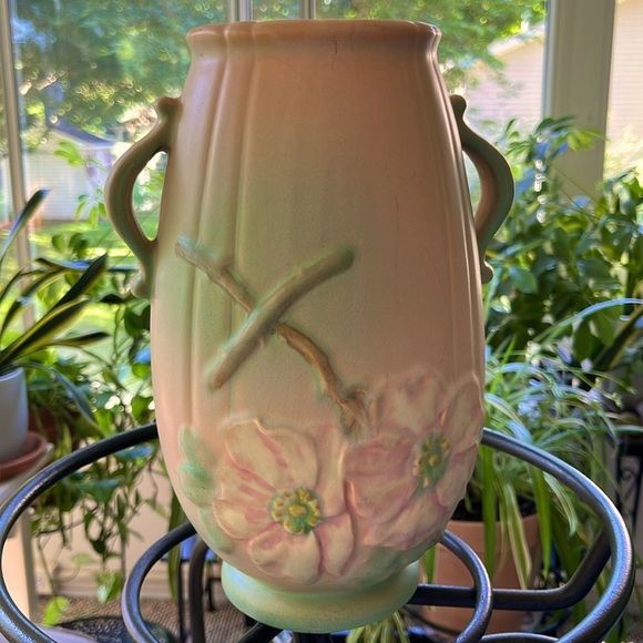 Weller Wild Rose Vase Vintage Pottery Collectable 1930's muted colors - Picture 5 of 12